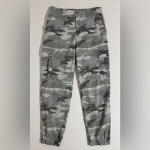 American Eagle Super Stretch Camo Joggers High Rise Cargo Women's Size 6R